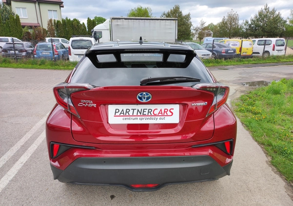 Toyota C-HR cena 94000 przebieg: 52000, rok produkcji 2018 z Muszyna małe 191
